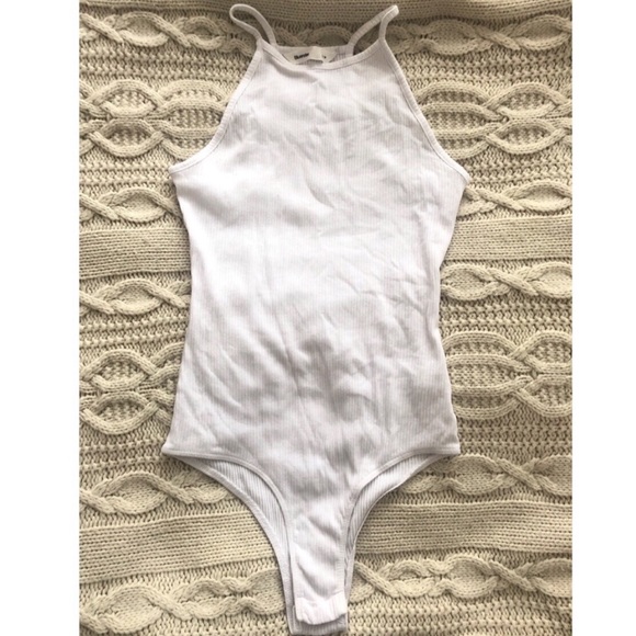 Ribbed White Bodysuit - Picture 4 of 4